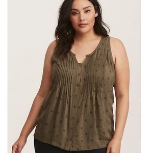 Torrid Button down tank